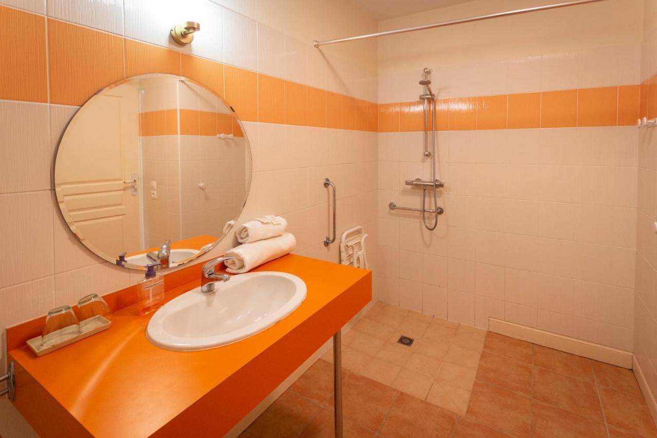 La Haye Gites Et Chambre D'Hotes Avrille  Bagian luar foto