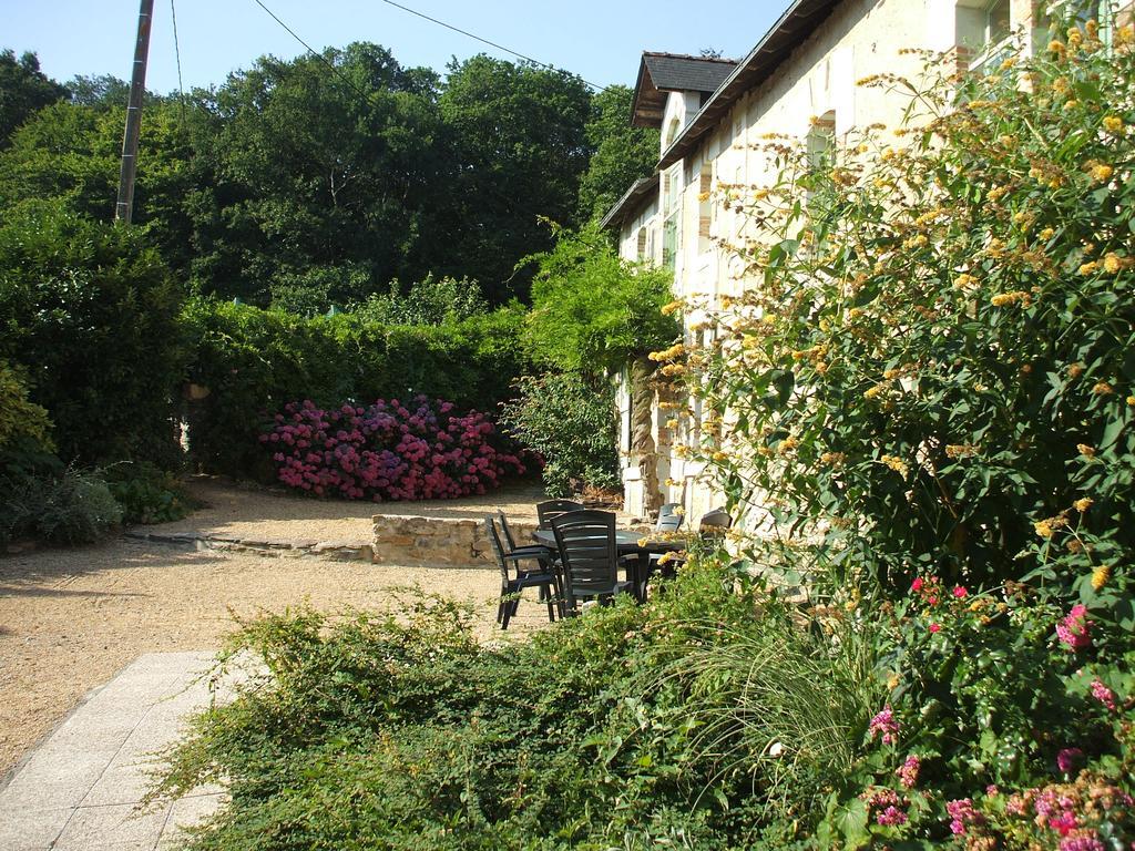 La Haye Gites Et Chambre D'Hotes Avrille  Bagian luar foto
